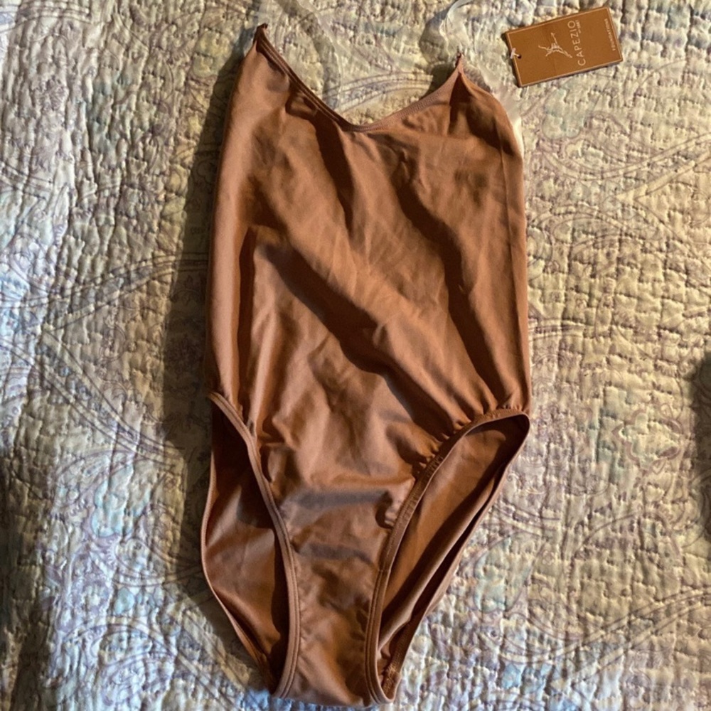 Capezio Women's Camisole Leotard Clear Transition, Suntan, Size Medium G22 BNWT